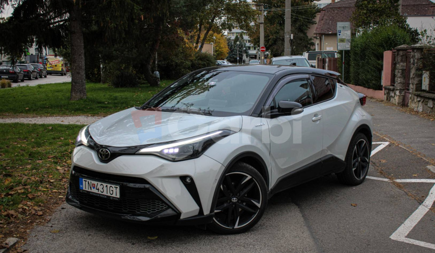 Toyota C-HR 1.8 GR, hybrid