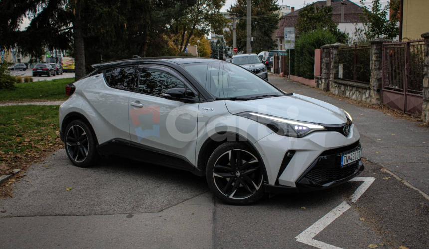 Toyota C-HR 1.8 GR, hybrid