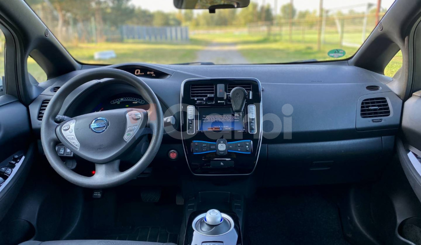 Nissan Leaf Acenta 30