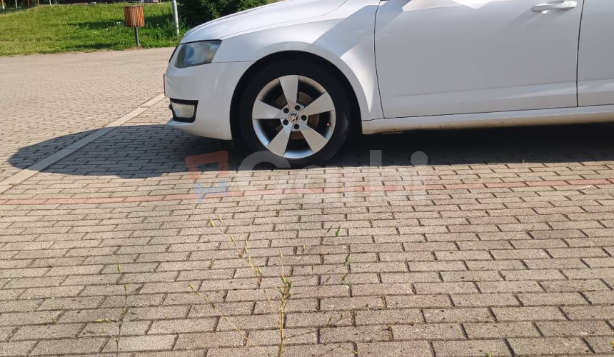 Škoda Octavia Sedan