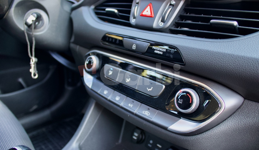 Hyundai i30 CW 1.4i Family