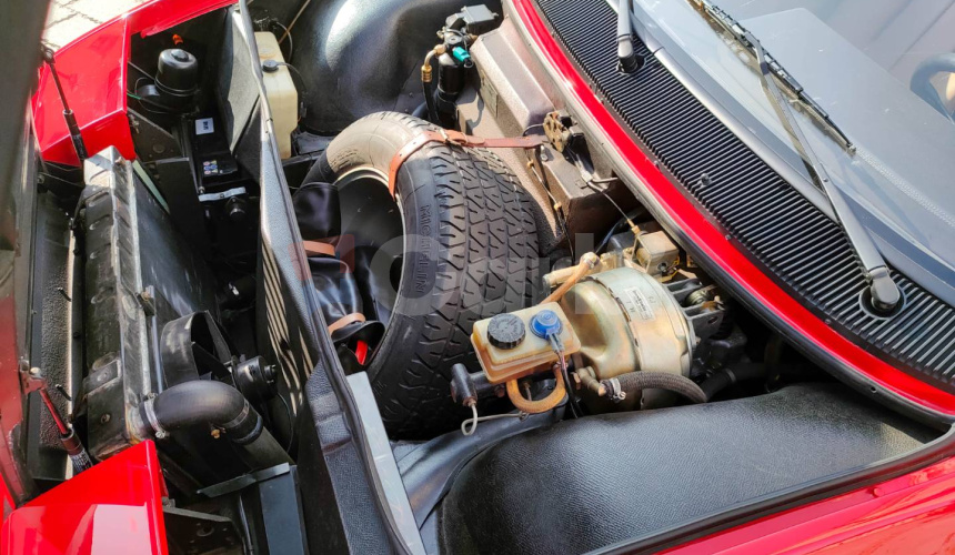 Ferrari Mondial Quattrovalvole, 173 kW, 3d, 5M