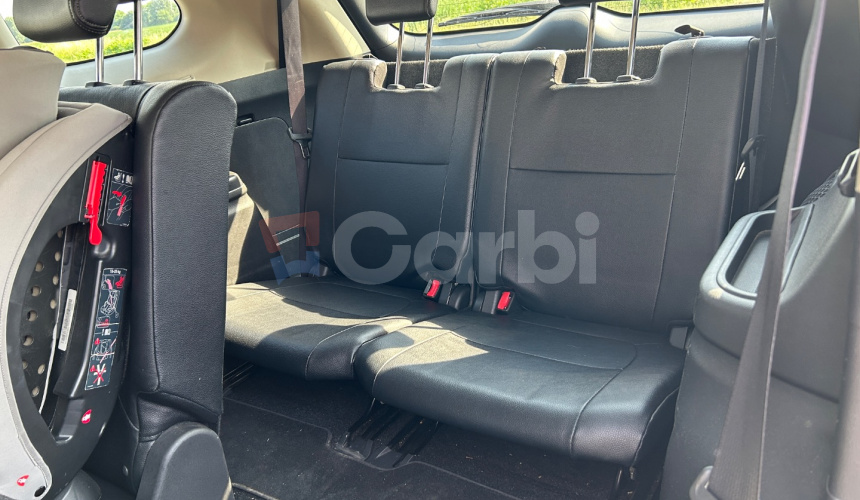 Mitsubishi Outlander 2.2 4x4 7-miestne