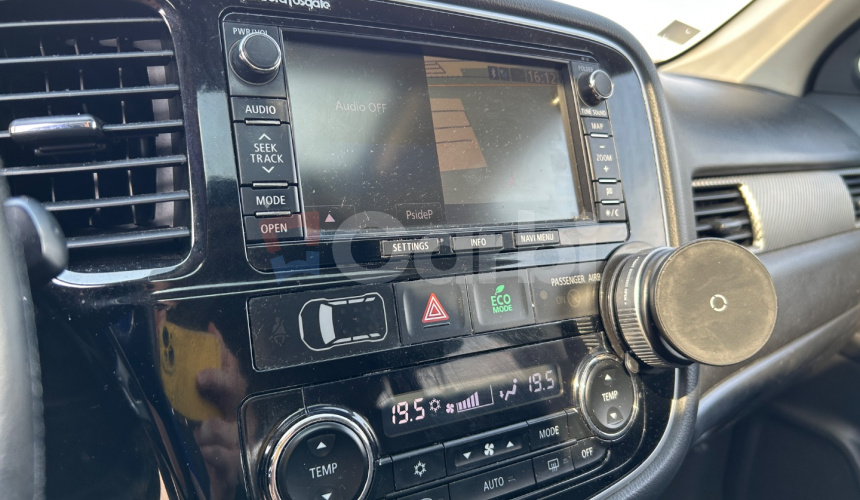 Mitsubishi Outlander 2.2 4x4 7-miestne