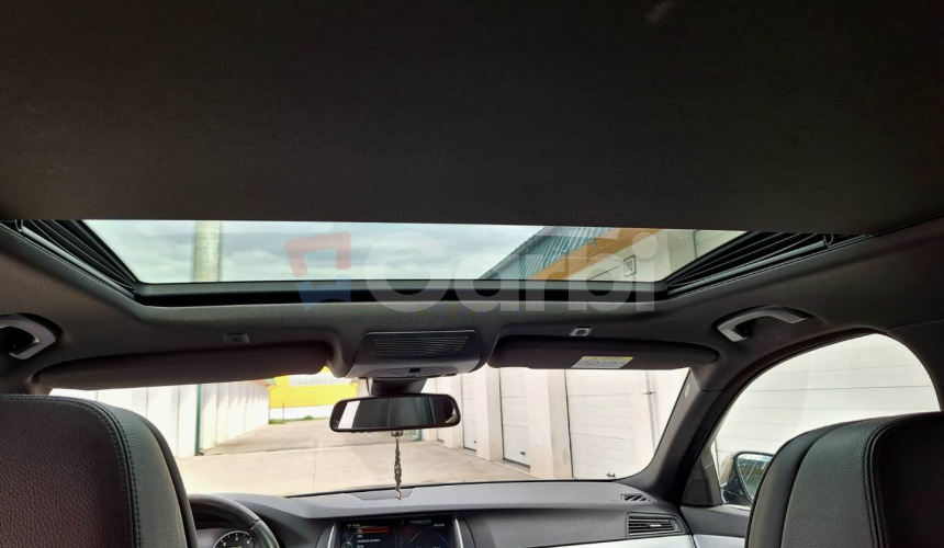 BMW Rad 5 Touring M550d xDrive