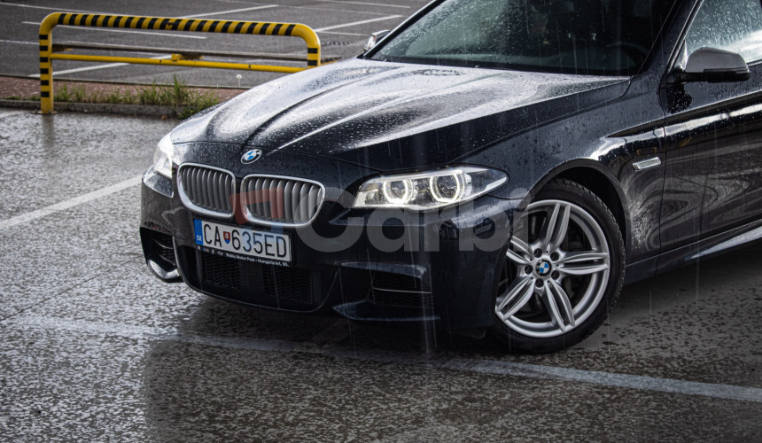 BMW Rad 5 Touring M550d xDrive MPacket, nové rozvody, po veľkom servise v krásnom stave, nová S