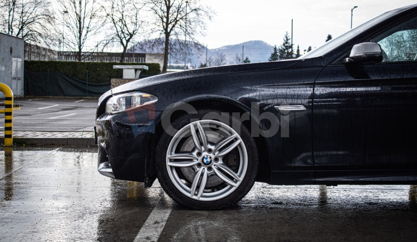 BMW Rad 5 Touring M550d xDrive MPacket, nové rozvody, po veľkom servise v krásnom stave, nová S