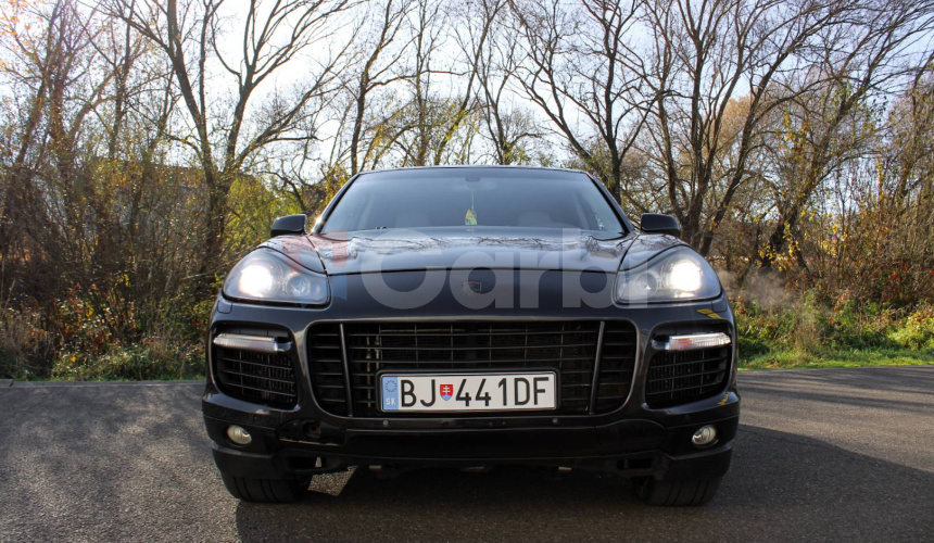 Porsche Cayenne Turbo Tiptronic