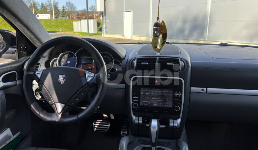 Porsche Cayenne Turbo Tiptronic