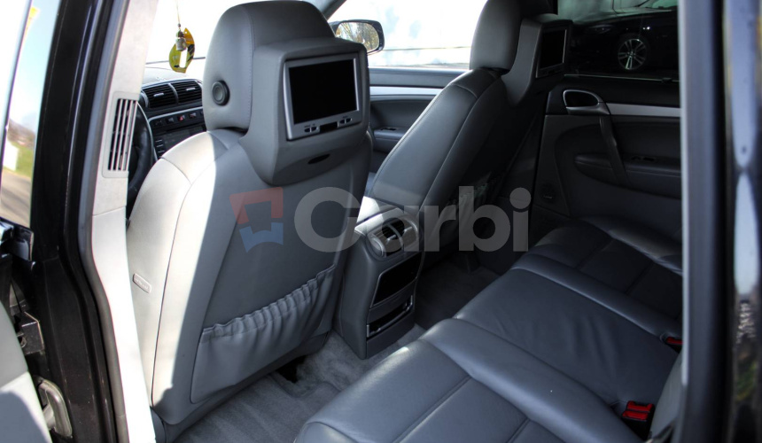 Porsche Cayenne Turbo Tiptronic