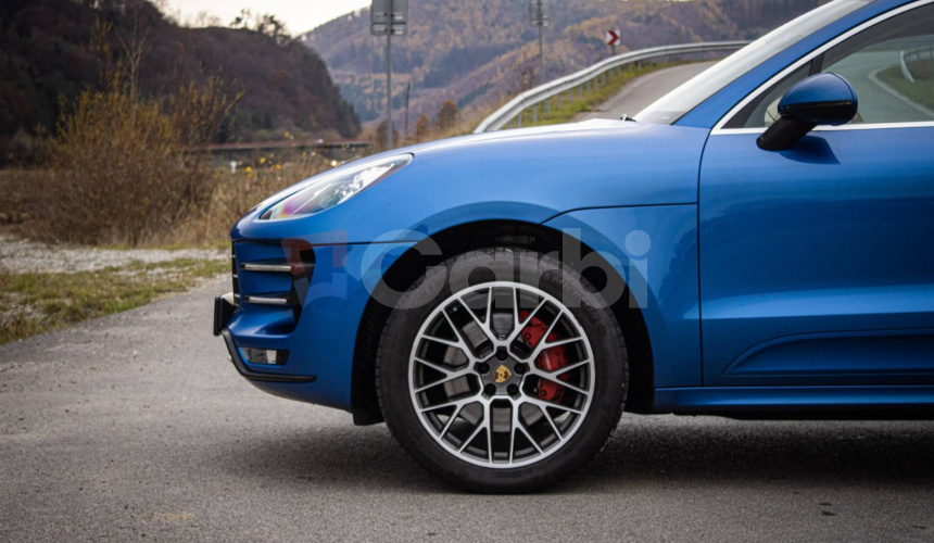 Porsche Macan Turbo PDK, Sport Chrono pack, Vzduchový podvozok, Panoráma, odpočet DPH