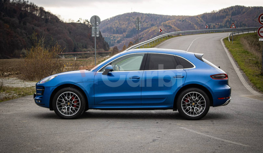 Porsche Macan Turbo PDK, Sport Chrono pack, Vzduchový podvozok, Panoráma, odpočet DPH