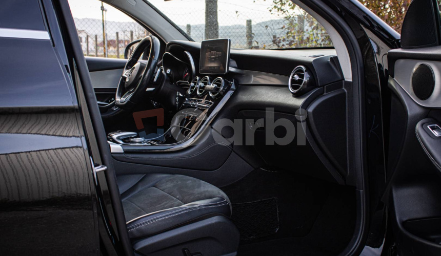 Mercedes-Benz GLC Kupé coupé 250d 4Matic AMG, Vzduch, Kamera, Autorizovaný servis, MB connect