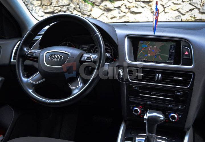 Audi Q5 2.0 TDI 177k DPF quattro S tronic