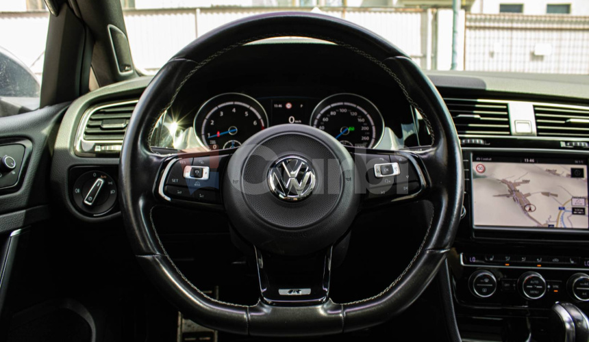 Volkswagen Golf Variant R 2.0 TSI BMT Highline 4MOTION DSG