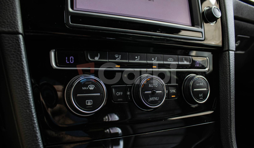 Volkswagen Golf Variant R 2.0 TSI BMT Highline 4MOTION DSG