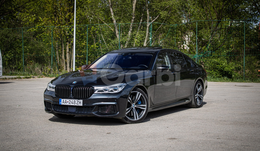 BMW M760Li xDrive, Msport, Webasto, Panoráma, Laser, 4x masáž, TV, super stav