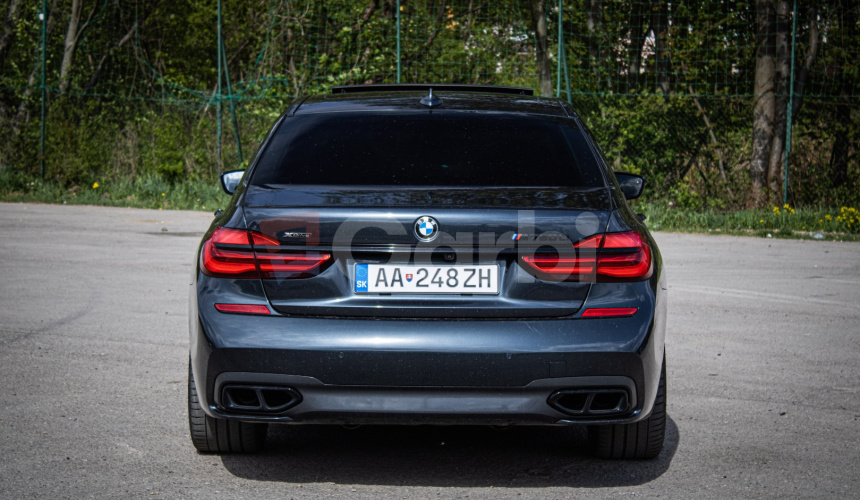 BMW M760Li xDrive, Msport, Webasto, Panoráma, Laser, 4x masáž, TV, super stav