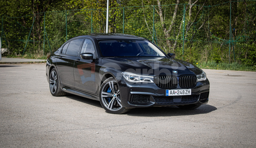BMW M760Li xDrive, Msport, Webasto, Panoráma, Laser, 4x masáž, TV, super stav