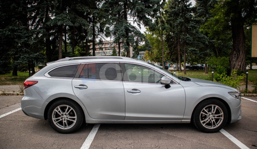 Mazda 6 Combi (Wagon) 6 2.2 Skyactiv-D Attraction AWD