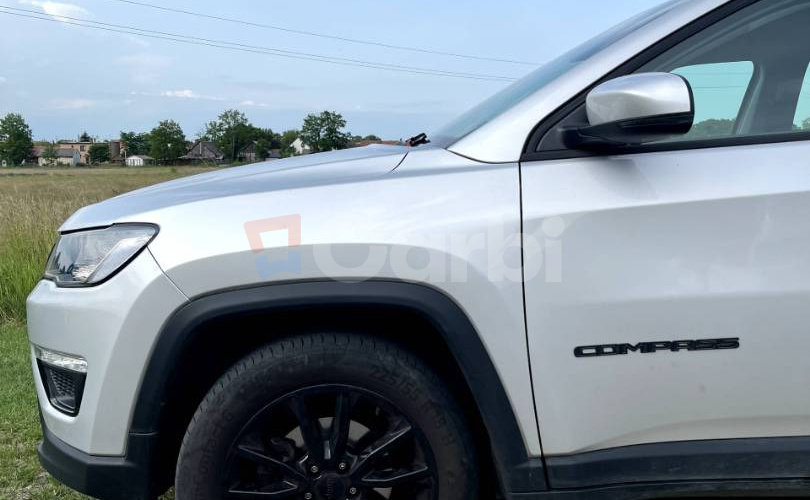 Jeep Compass 1.3 TURBO 150 Night Eagle