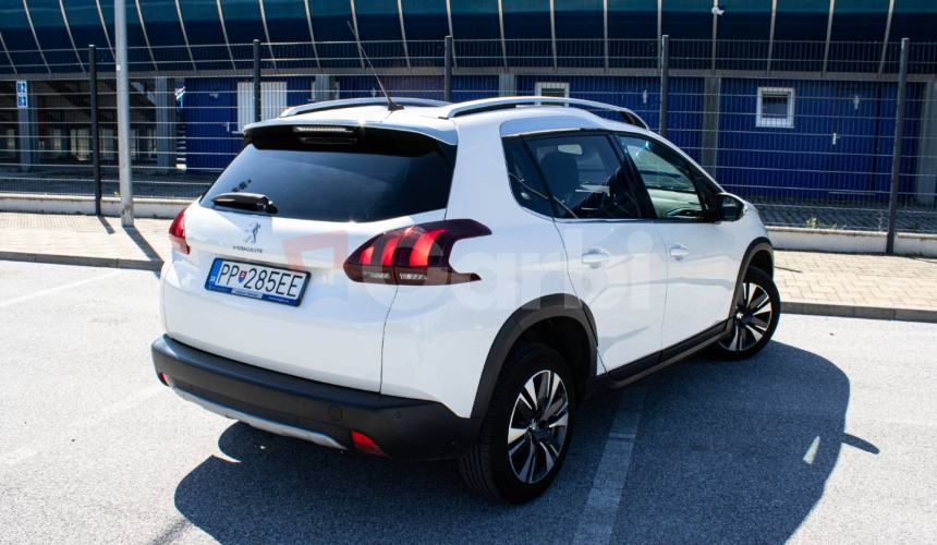 Peugeot 2008 1.6 BlueHDi 100 Allure