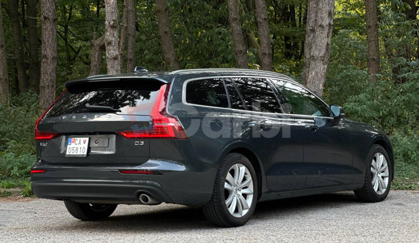 Volvo V60 D3 Momentum A/T