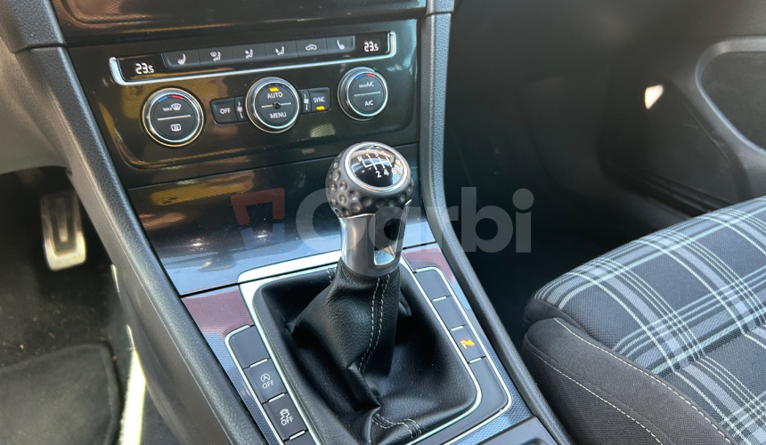 Volkswagen Golf GTD Variant