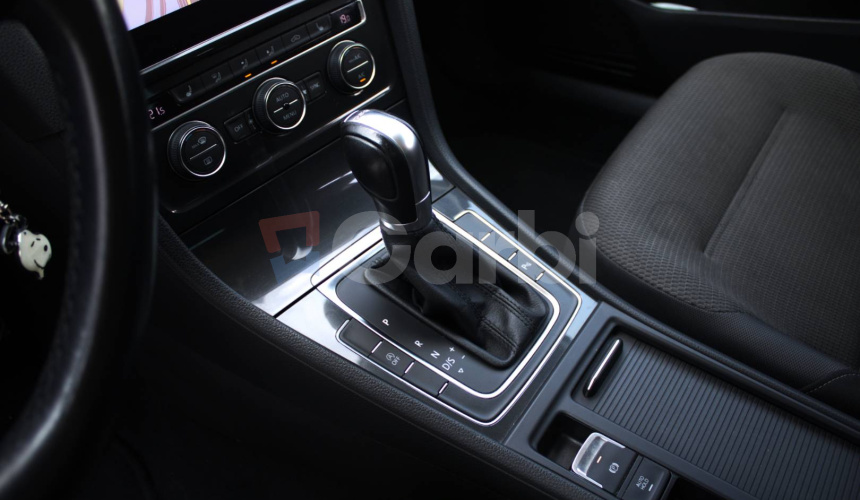 Volkswagen Golf Variant 2.0 TDI BMT Edition Highline DSG EU6