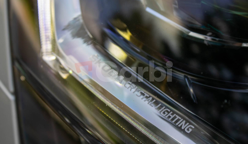 Škoda Superb L&K 2.0 TSi 4x4 DSG Full výbava