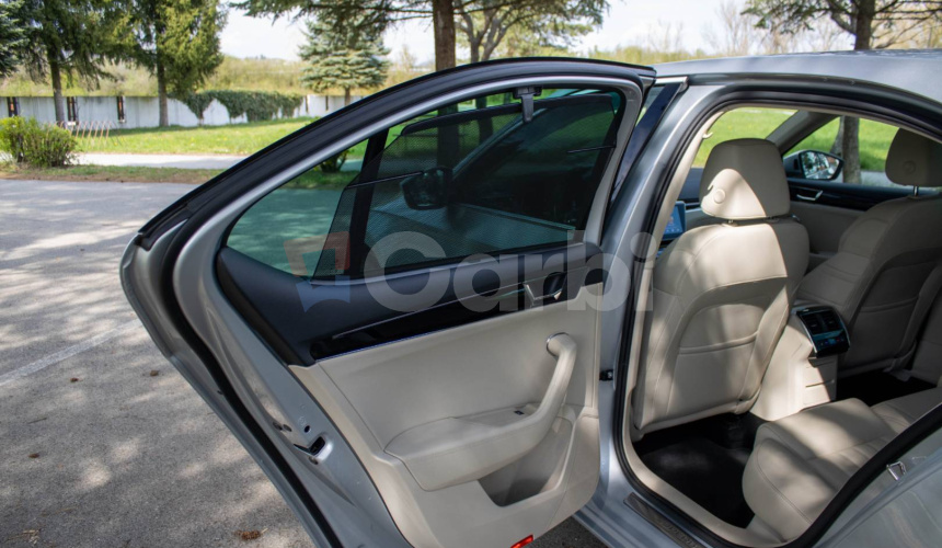 Škoda Superb L&K 2.0 TSi 4x4 DSG Full výbava