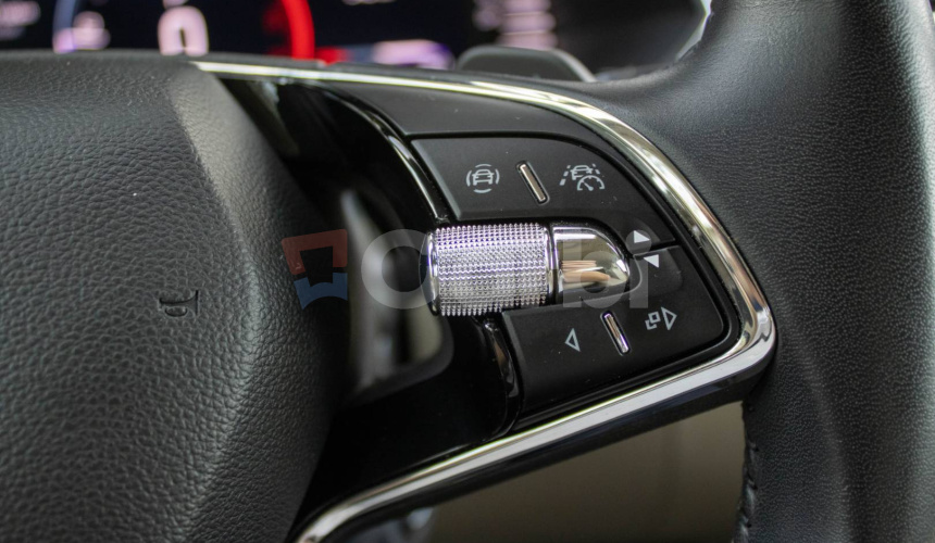 Škoda Superb L&K 2.0 TSi 4x4 DSG Full výbava