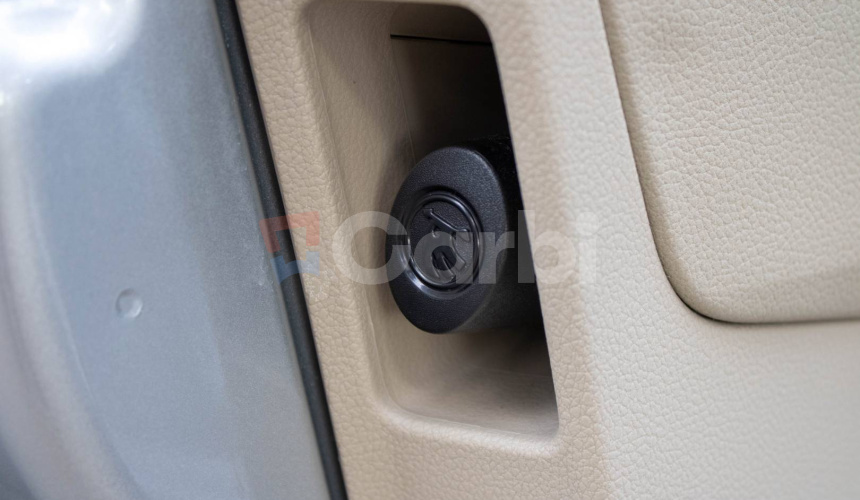 Škoda Superb L&K 2.0 TSi 4x4 DSG Full výbava