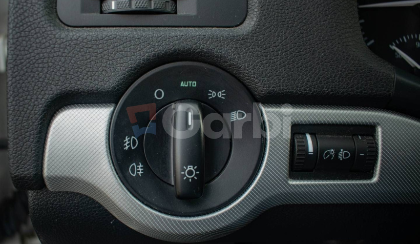 Škoda Octavia Combi 2.0 TDI PD Elegance DSG