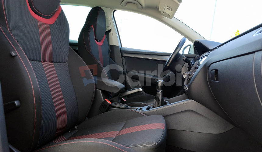 Škoda Octavia Combi 2.0 TDI 110kW Elegance