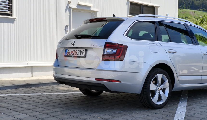 Škoda Octavia Combi 2.0 TDI 110kW Elegance