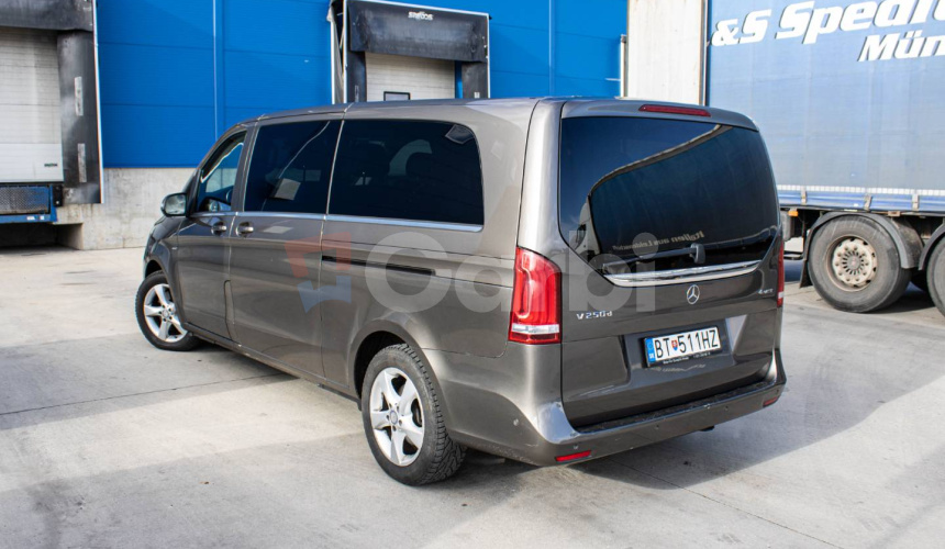Mercedes-Benz V trieda V250 d lang Avantgarde 4MATIC A/T