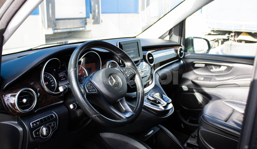 Mercedes-Benz V trieda V250 d lang Avantgarde 4MATIC A/T