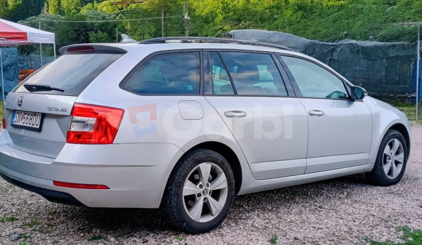 Škoda Octavia Combi 3 . DSG