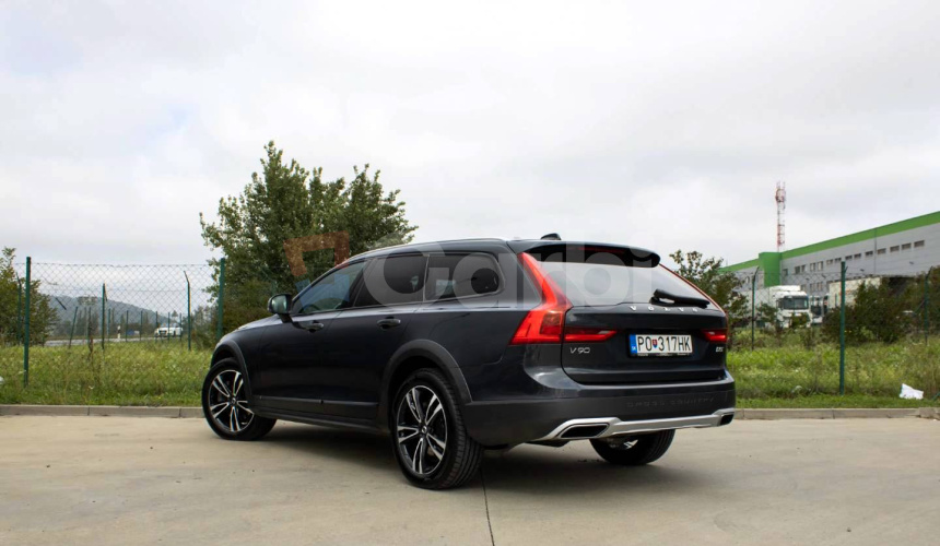 Volvo V90 CC D5 Cross Country Pro AWD A/T