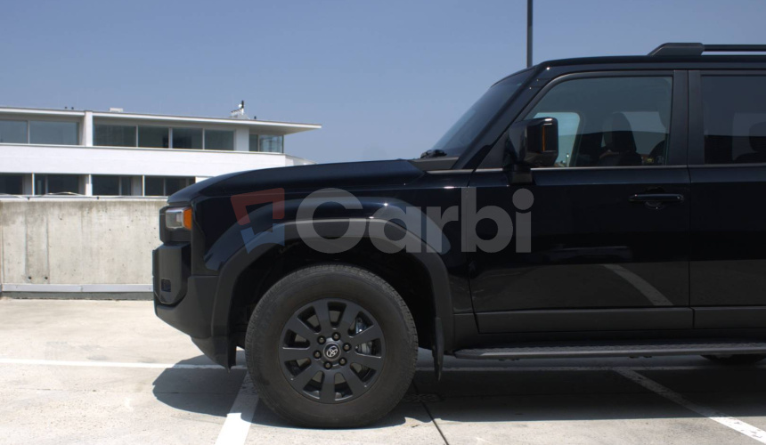 Toyota Land Cruiser 2.8 D-4D 204 Invincible A/T 4x4