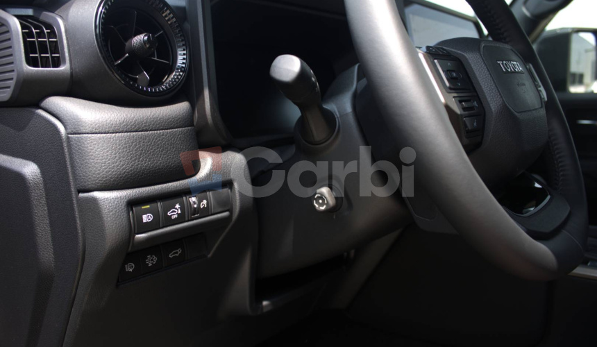Toyota Land Cruiser 2.8 D-4D 204 Invincible A/T 4x4
