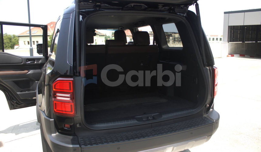 Toyota Land Cruiser 2.8 D-4D 204 Invincible A/T 4x4