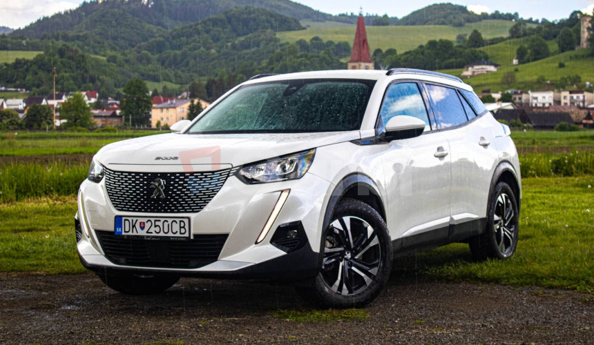 Peugeot 2008 e- Allure 136k