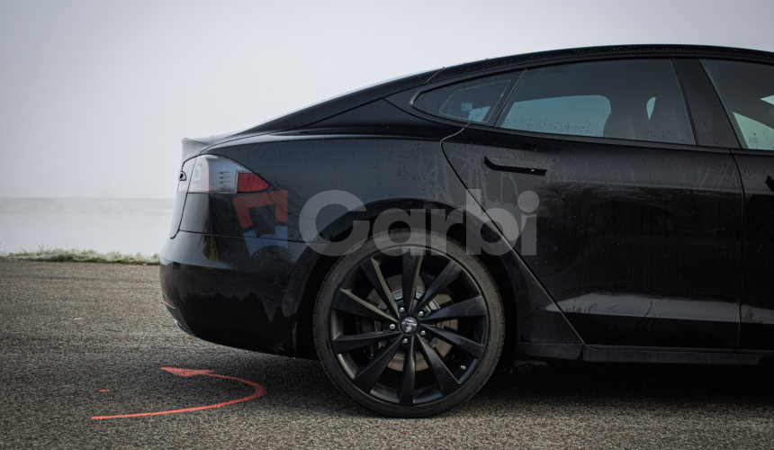 Tesla Model 75D Free Supercharging SC01, SOH 94%, Black, R21 ALU, nové brzdy, dojazd 440 km