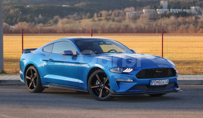 Ford Mustang 2.3 EcoBoost A/T