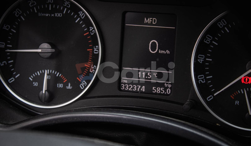 Škoda Octavia Combi 2.0 TDI Elegance, Po servise, nelakované