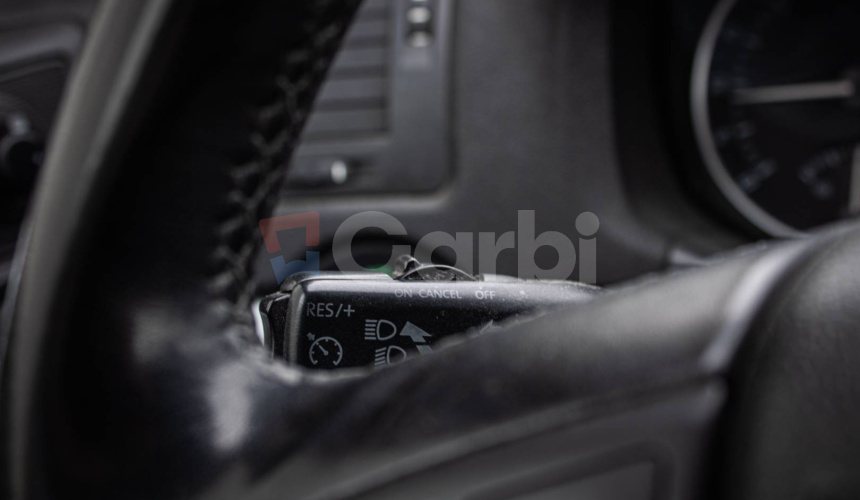 Škoda Octavia Combi 2.0 TDI Elegance, Po servise, nelakované