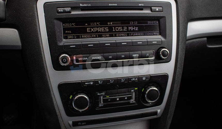 Škoda Octavia Combi 2.0 TDI Elegance, Po servise, nelakované