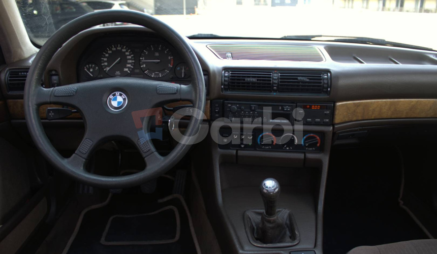 BMW Rad 7 730 i